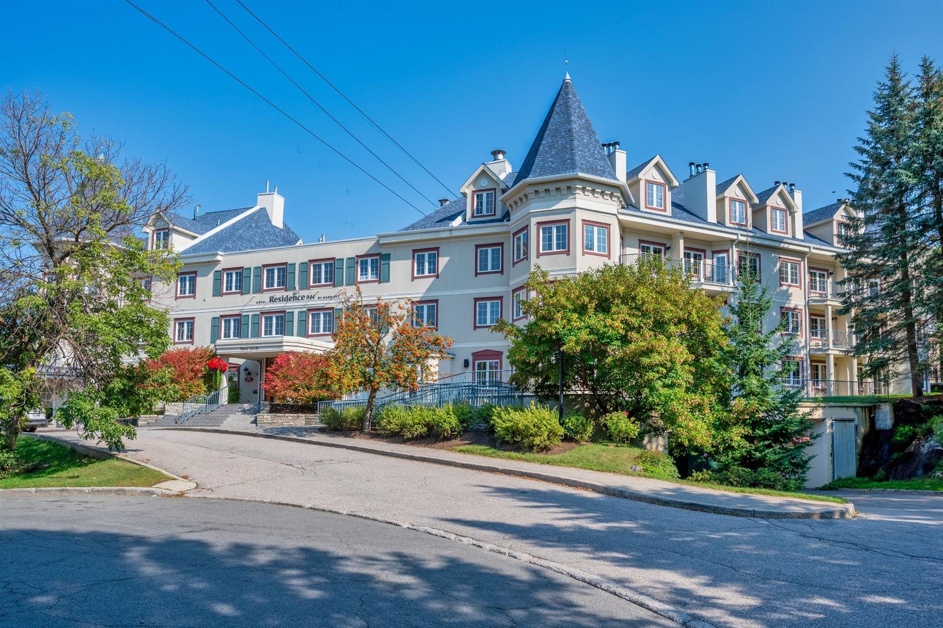 170 Ch. du Curé-Deslauriers — photo 1