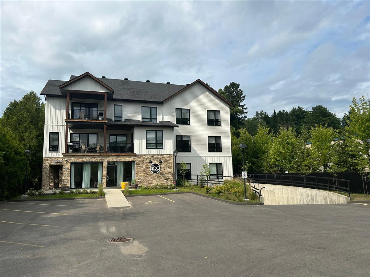 Appartement / Condo - 800 Rue de St-Jovite, Mont-Tremblant