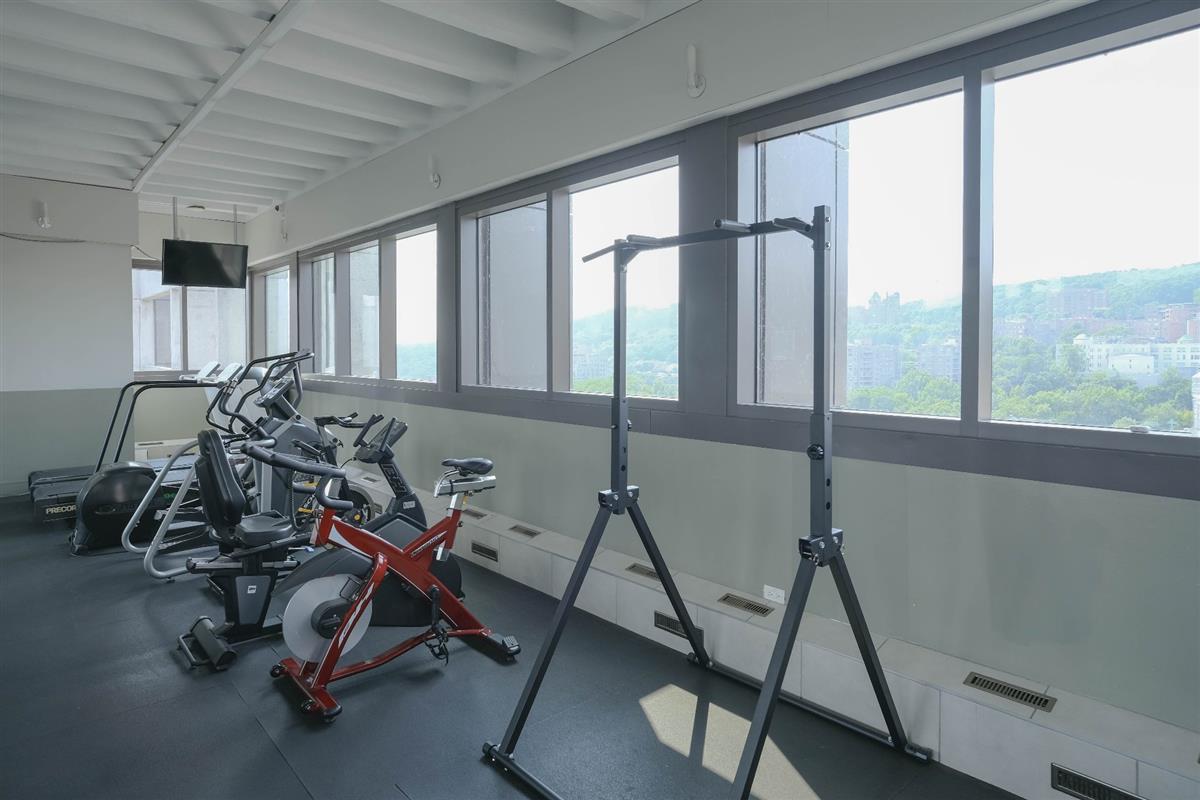 EXERCISE ROOM