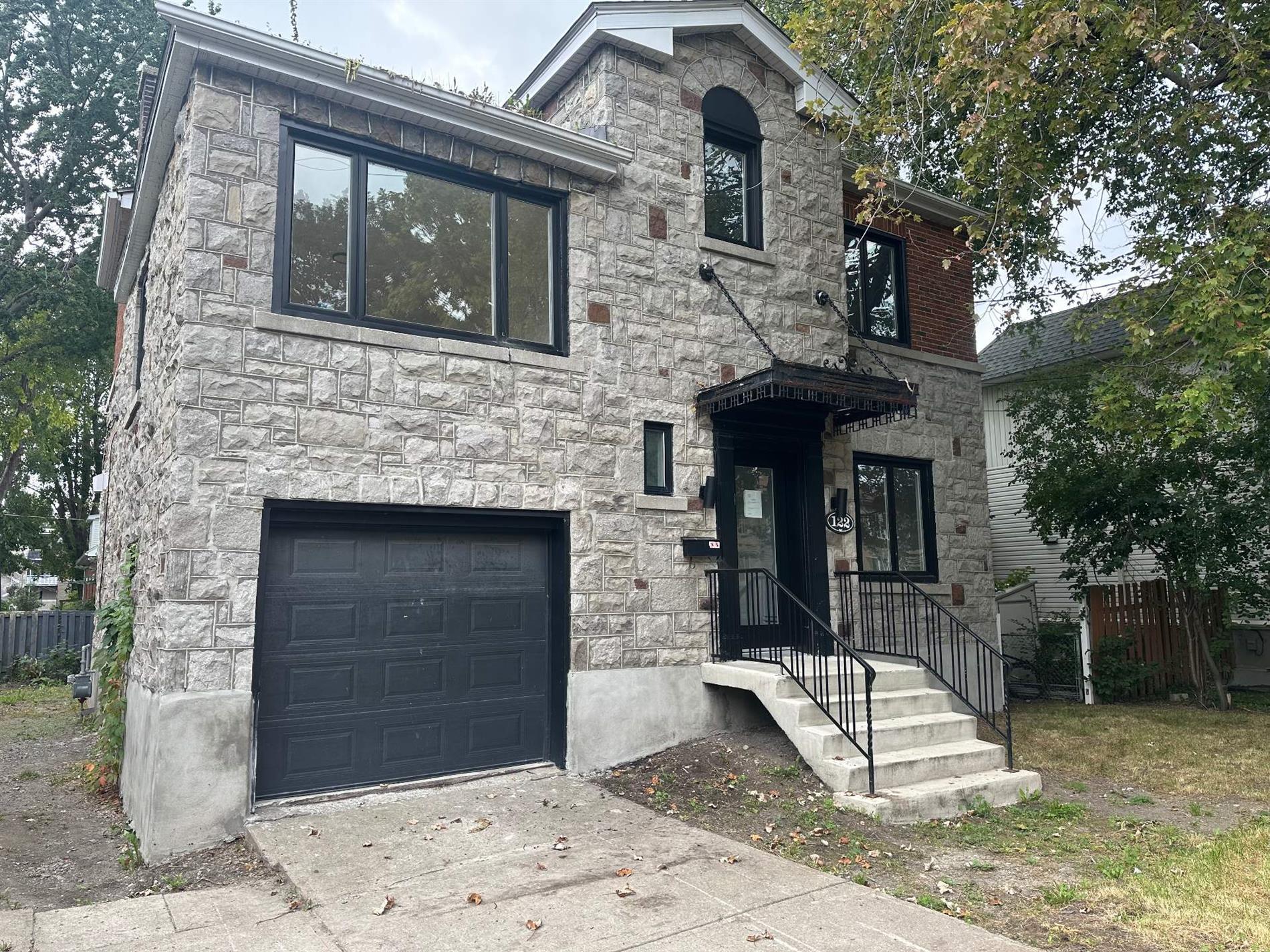 122 Av. St-Cyr — photo 1