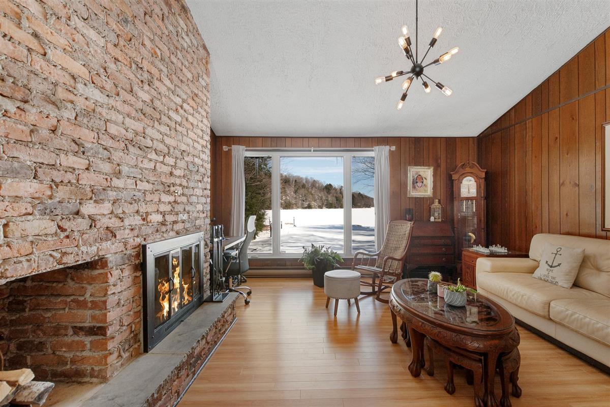 Vue 10 de la propriété réf. 12820780 – 1208 Ch. de Ste-Anne-des-Lacs J0R 1B0