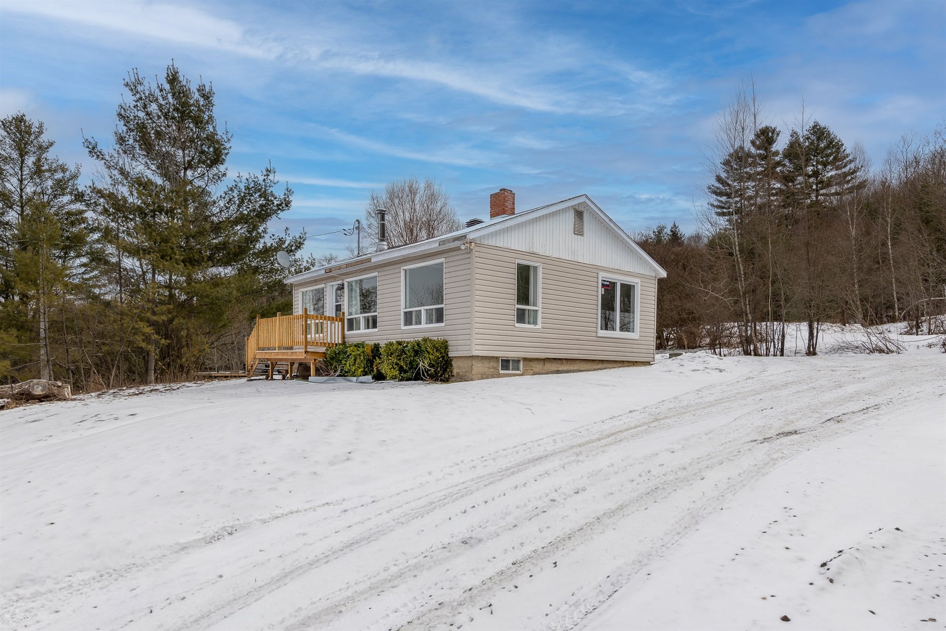 65 Ch. Moffat — photo 2
