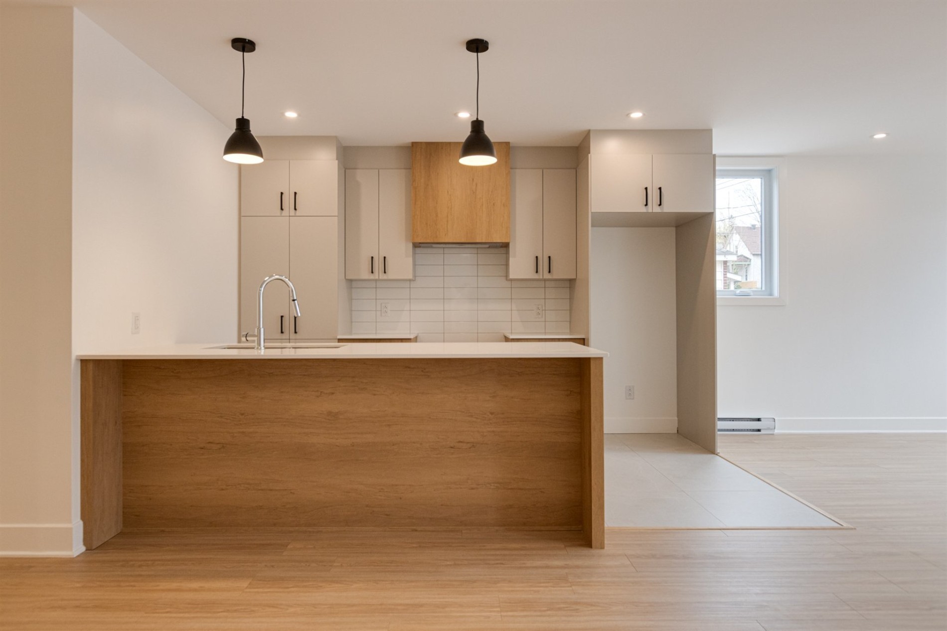 10835 Av. Lausanne — photo 1