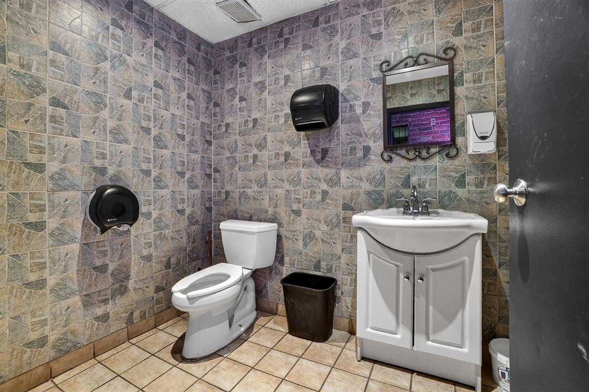Photo 24