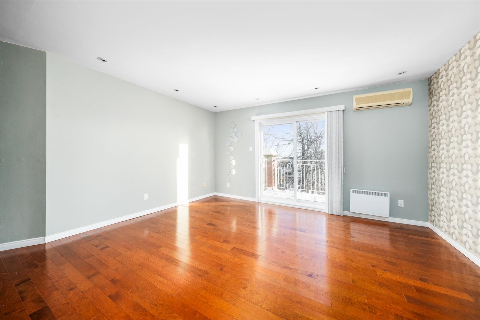 10-41 Rue Centrale — photo 3