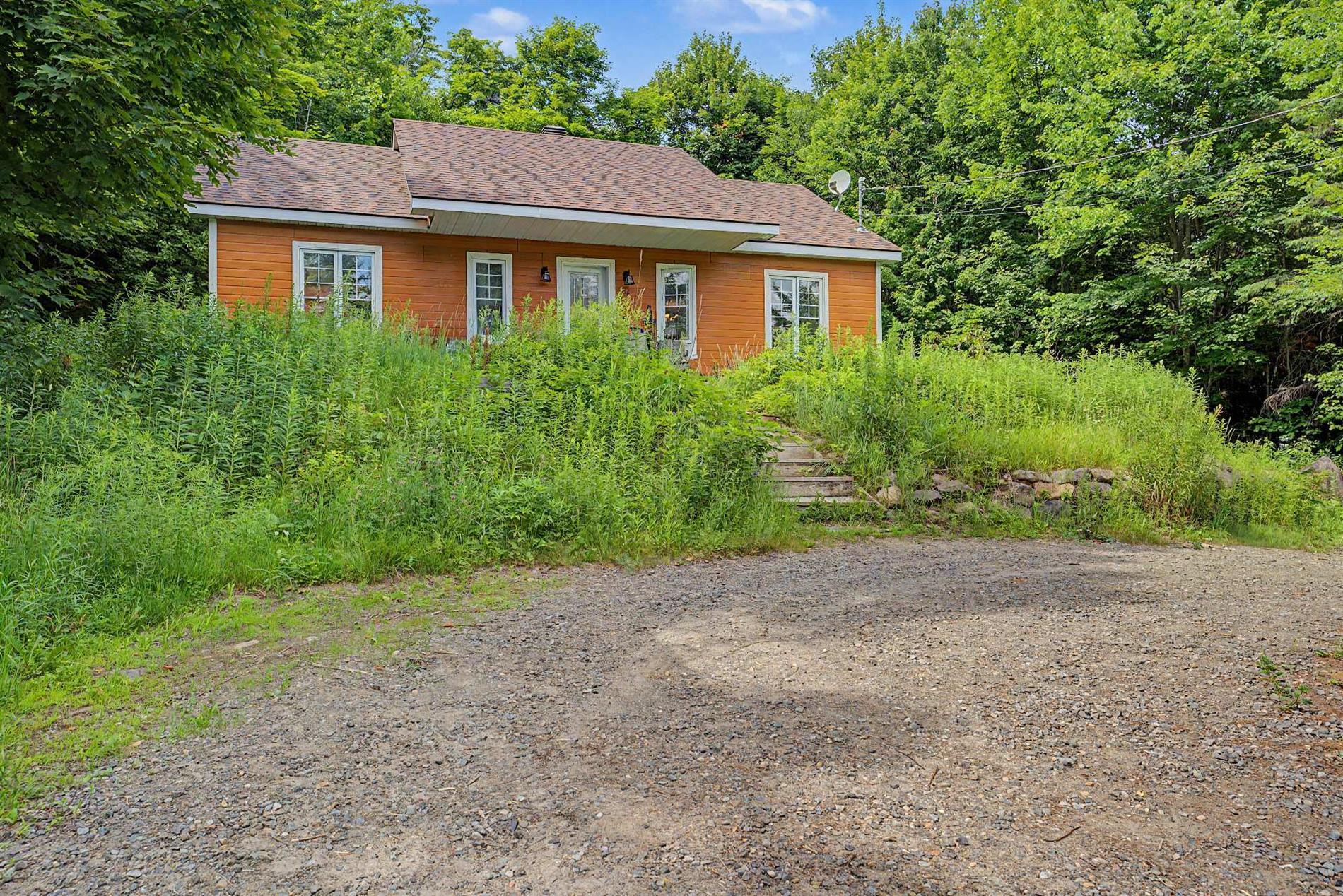 166 Ch. du Curé-Corbeil E. — photo 2