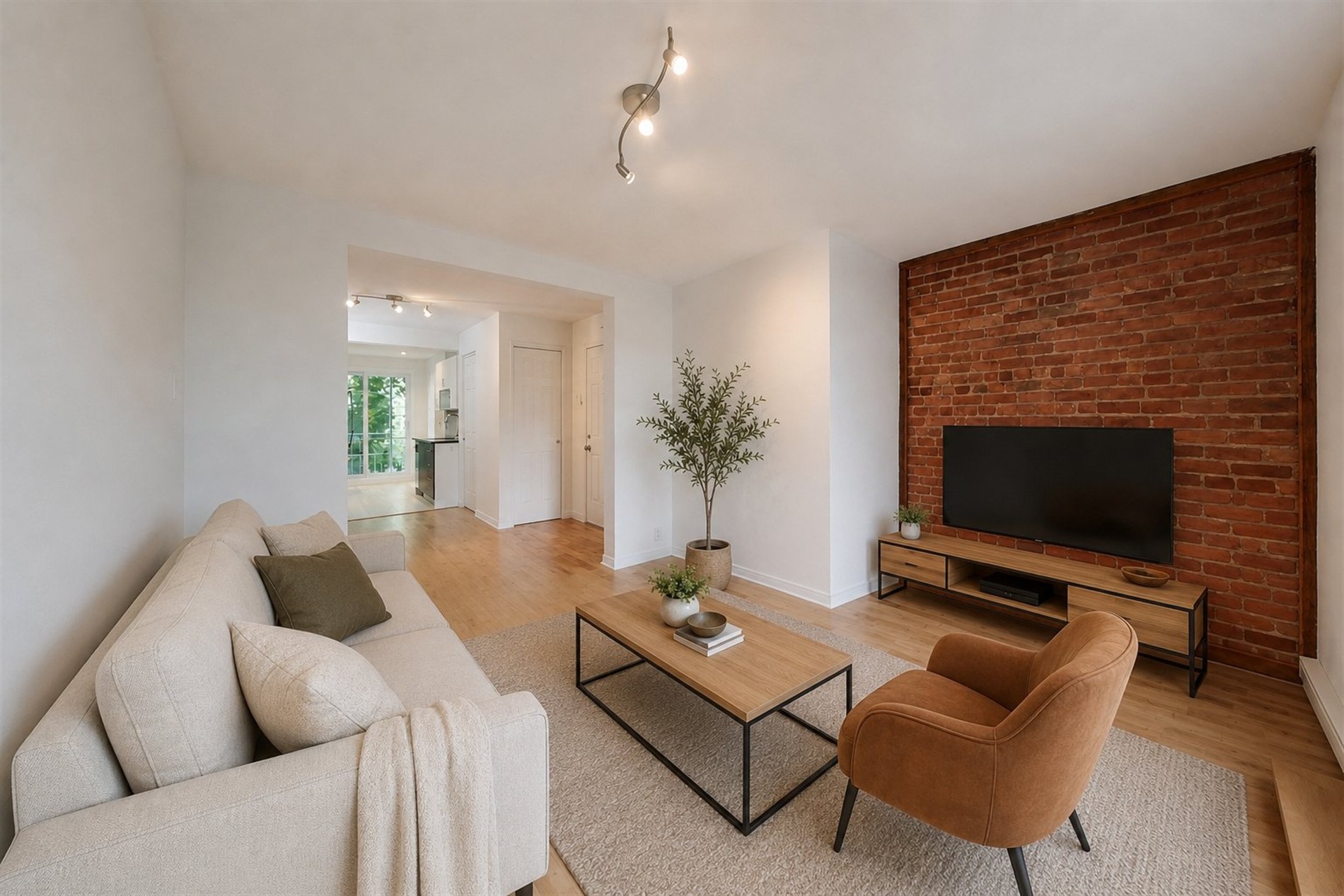 2371 Rue Jean-Langlois — photo 1