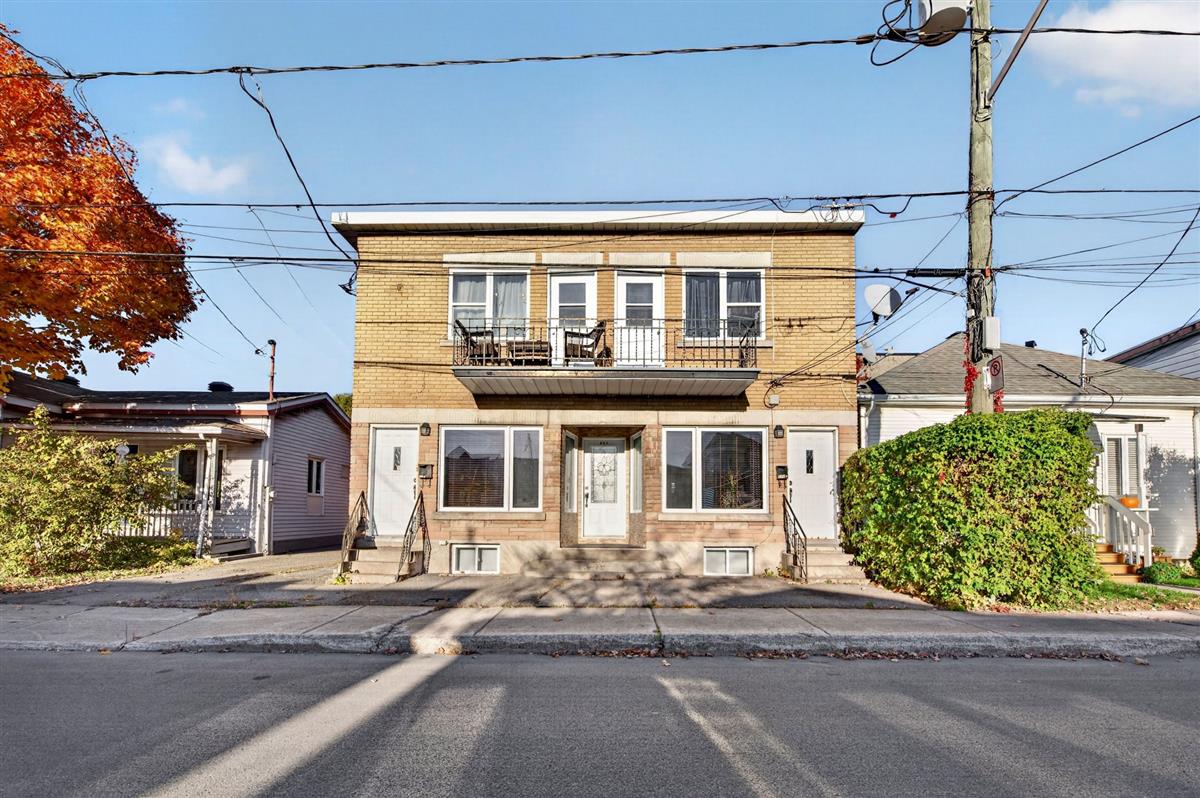 Triplex Laval (Pont-Viau)