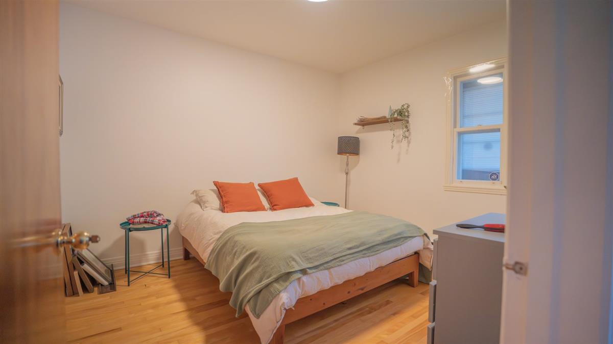 Photo 35