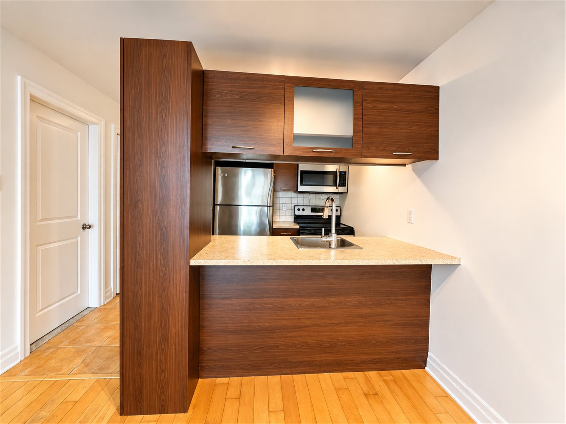 206-2560 Rue Bélanger — photo 3