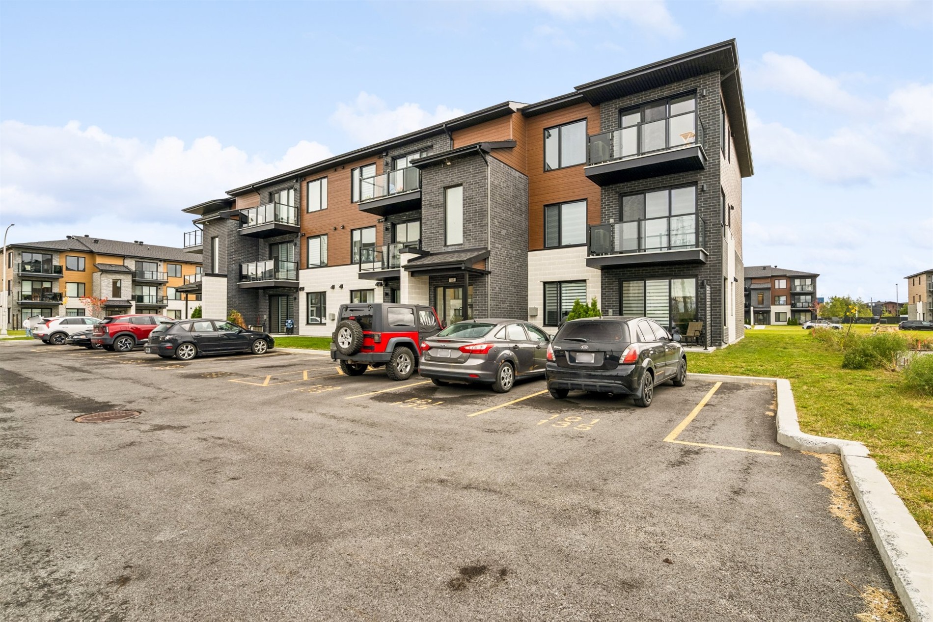 202-135 Rue Michel-Choinière — photo 1