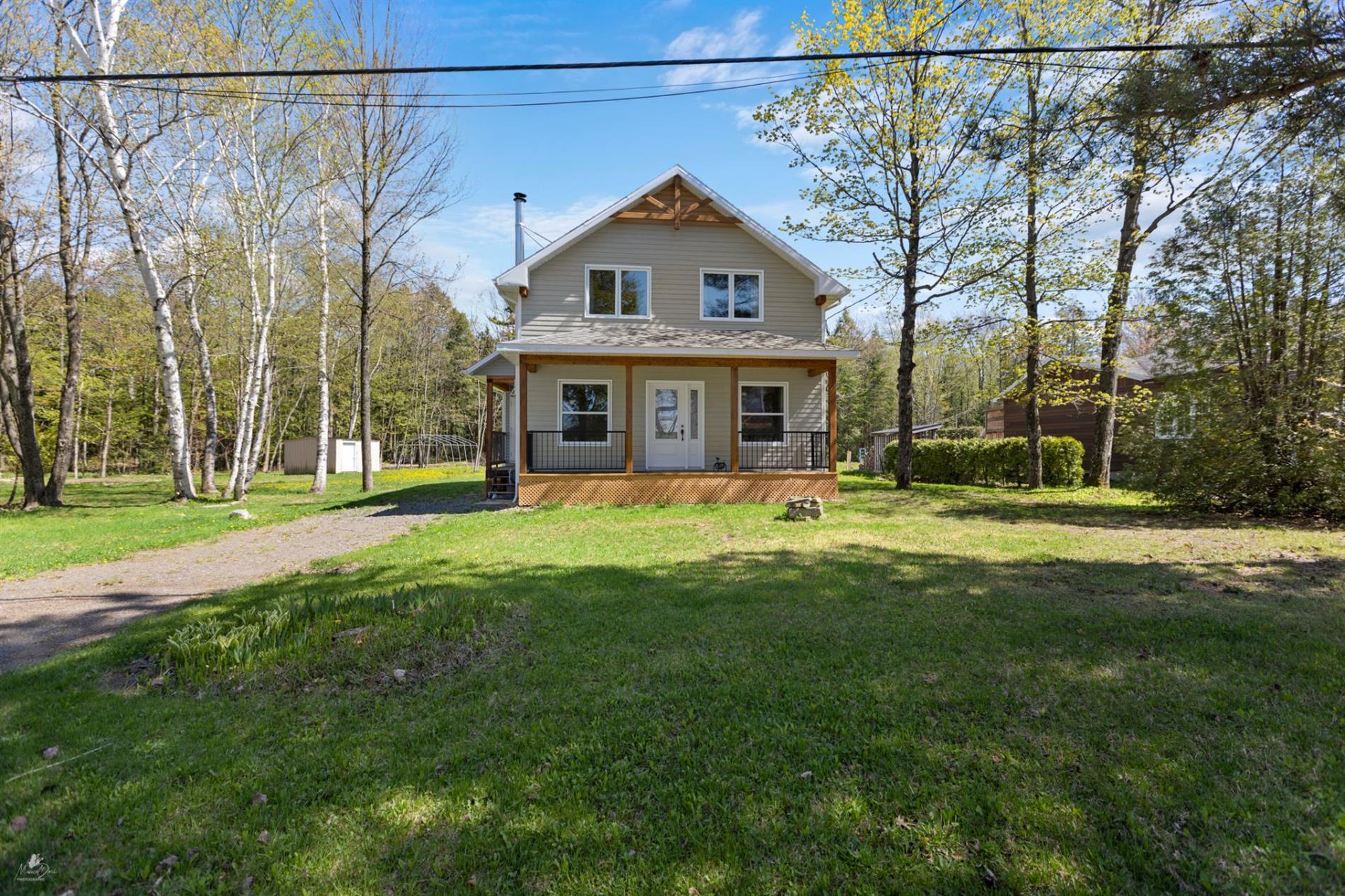 104 Av. Bernard-Dumont E. — photo 2