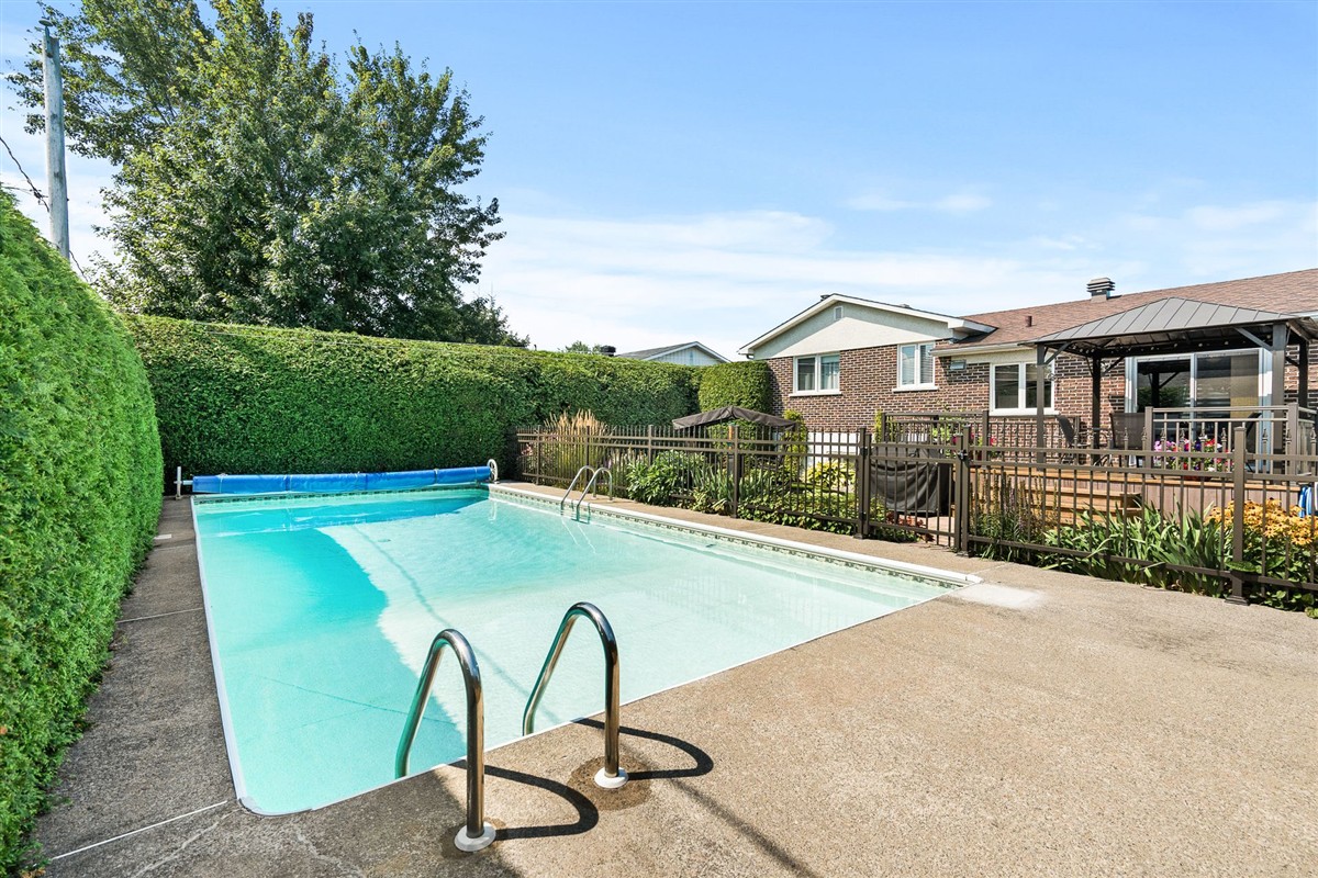 Maison de plain-pied, Mascouche, photo 3 de 27