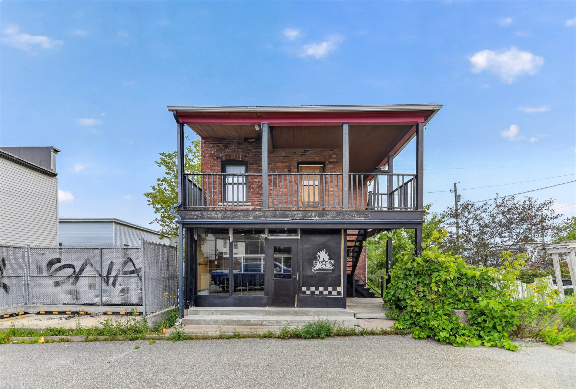 287-289 Rue Galt O. — photo 1