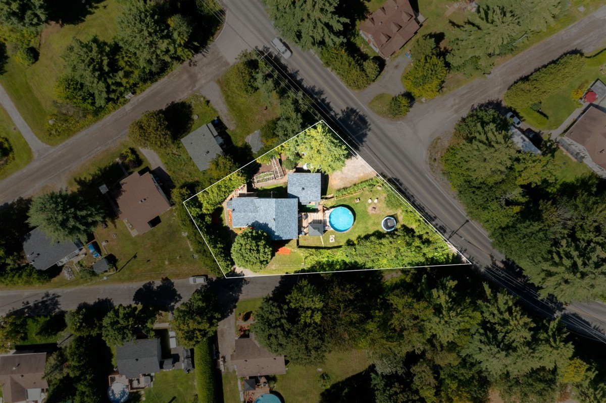 Vue 42 de la propriété réf. 24376487 – 151 Place Cadieux J5K 1B6