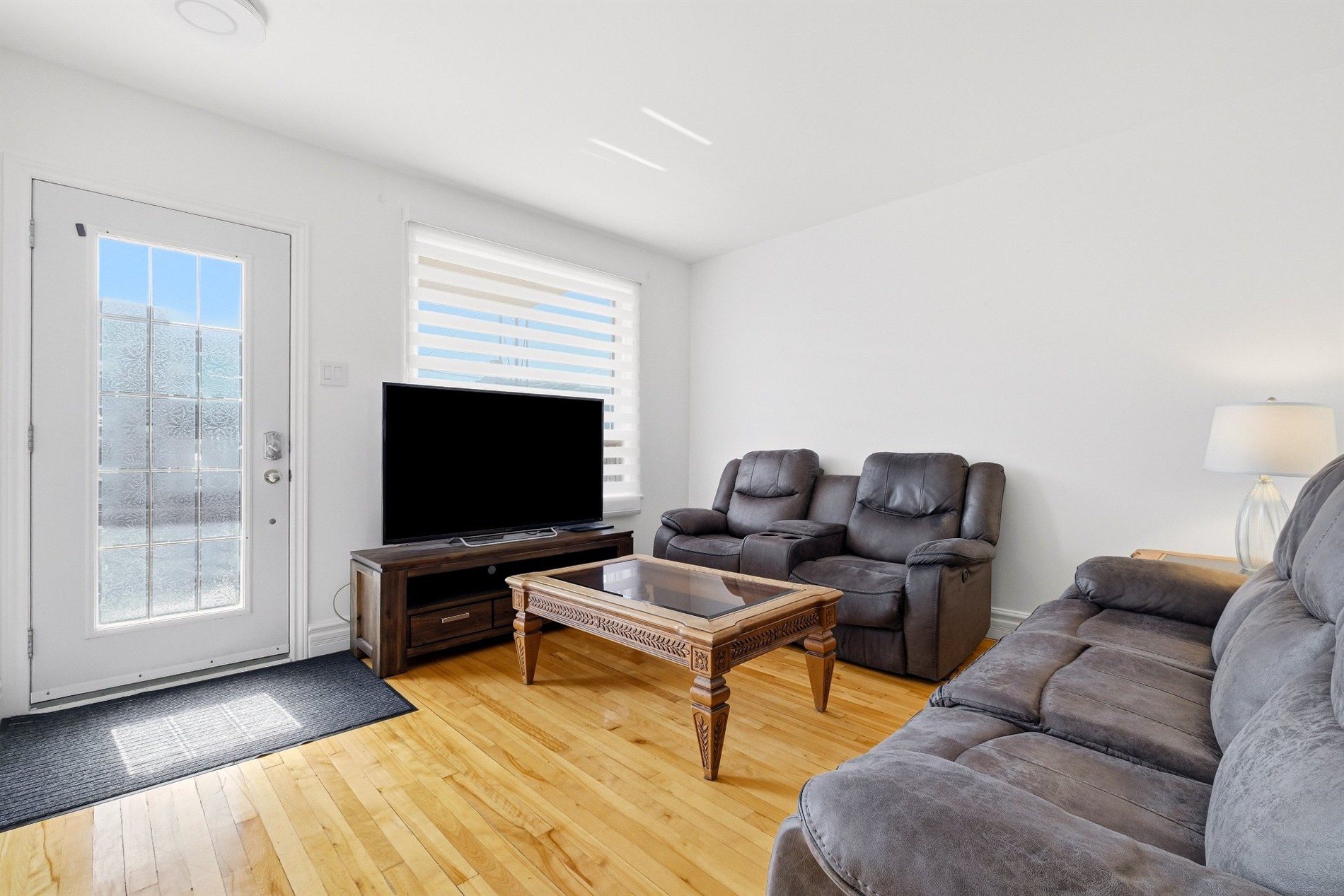 97A Av. de l'Hôtel-Dieu — photo 2