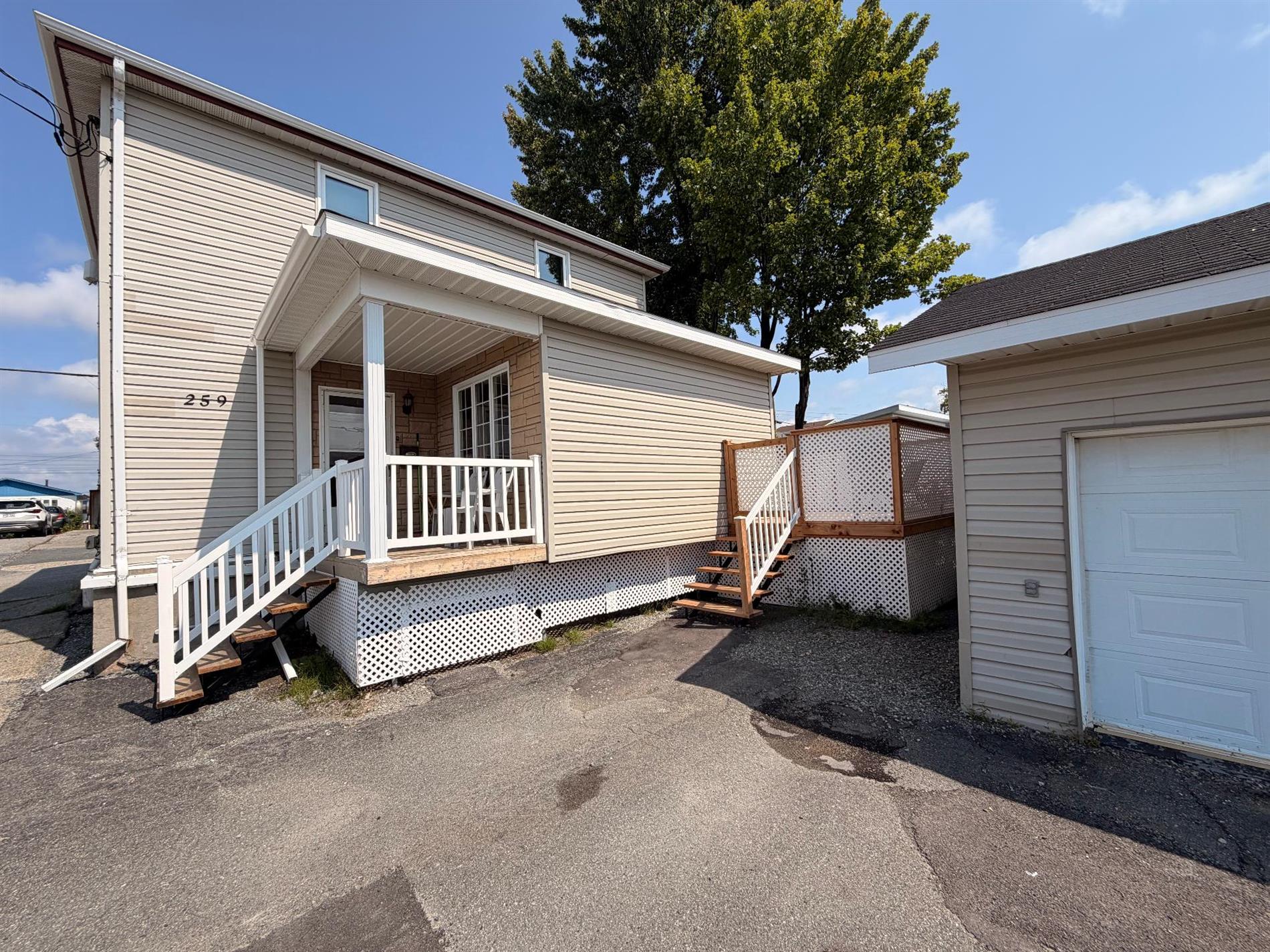 259 Rue Cardinal-Bégin E. — photo 1