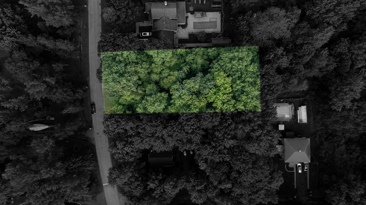 Lot - Rue de la Marina, Oka