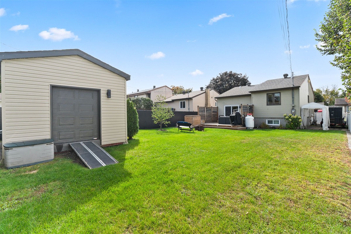 Maison de plain-pied à vendre, Laval (Saint-François), photo 2 de 32