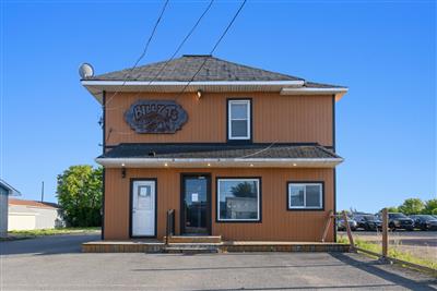 Commercial building/Office - Clarendon