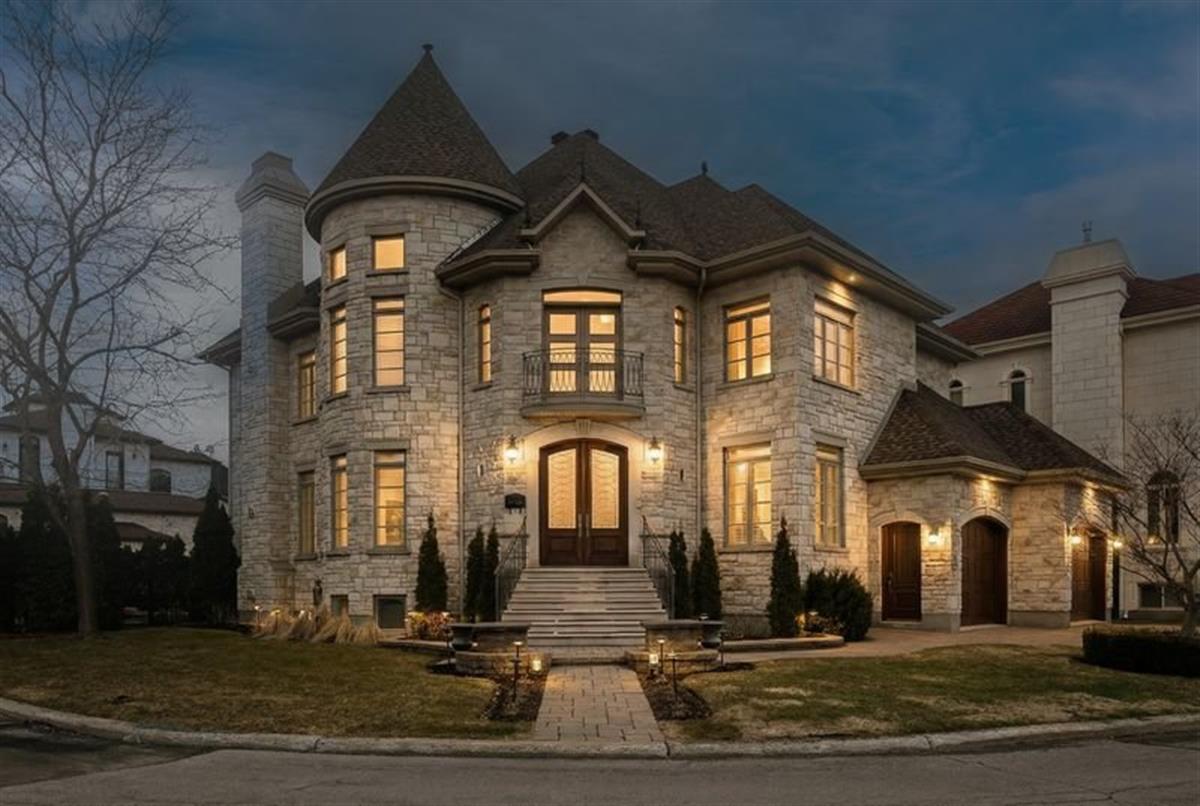 Maison à étages - 160 Av. de la Seigneurie, Laval (Sainte-Dorothée)