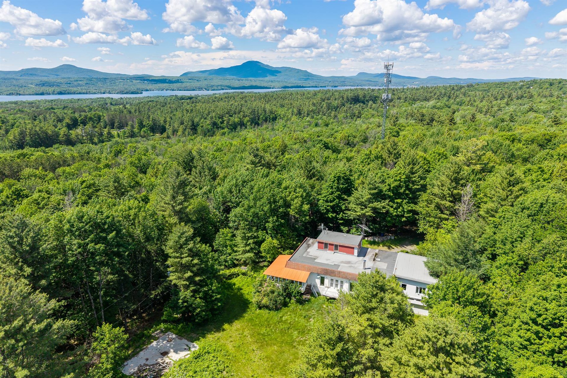 309 Ch. Laurendeau — photo 2