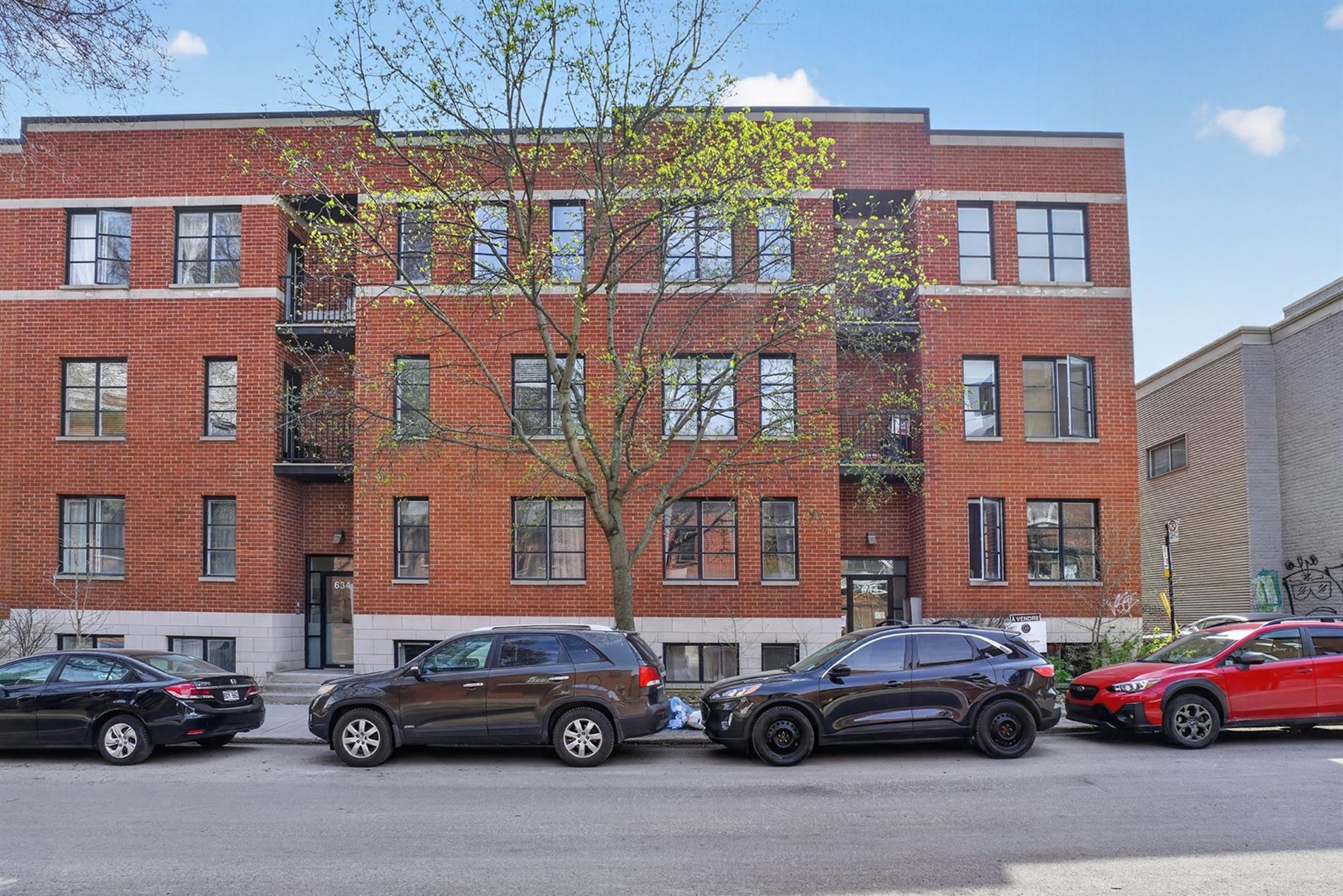 644 Rue St-Philippe — photo 1