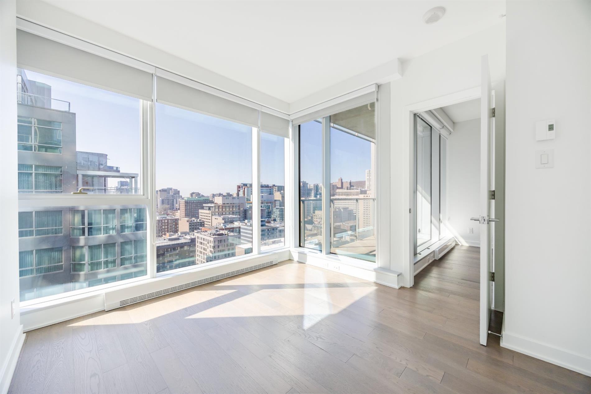 1155 Rue de la Montagne — photo 1