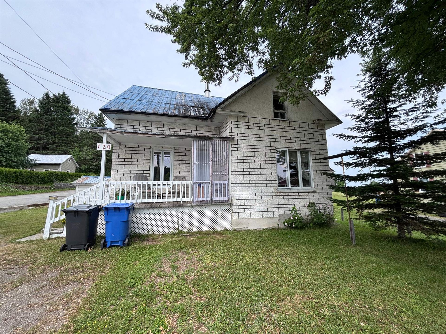 120 Rue Principale N. — photo 1