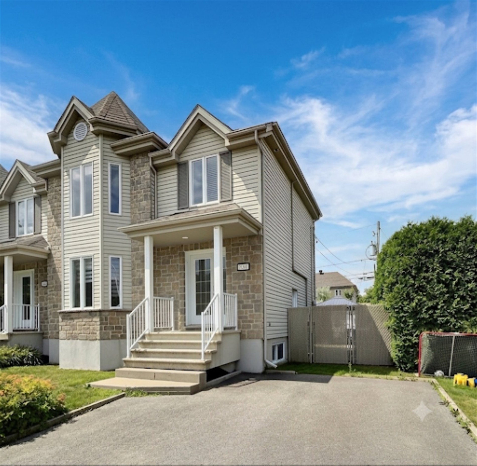 7100 Rue J.-H.-Bellerose — photo 1