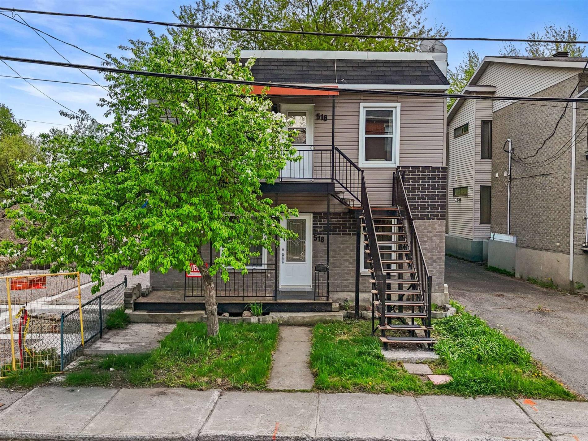 516-518 24e Avenue (P.-a.-T.) — photo 1