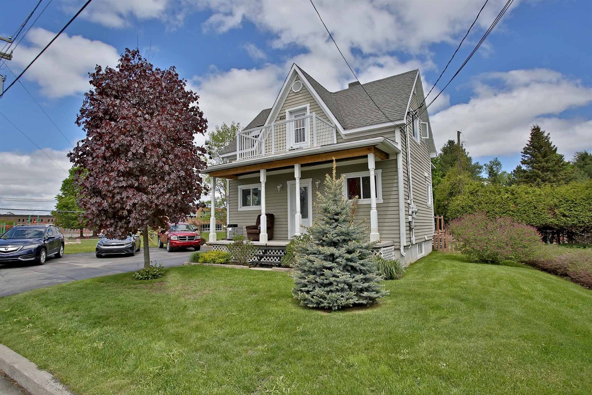 405 Rue St-Paul E. — photo 1