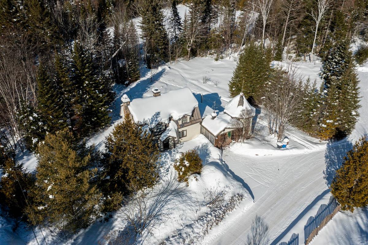 Vue 43 de la propriété réf. 19583779 – 720 Rue du Hibou-Blanc J8B 3J1