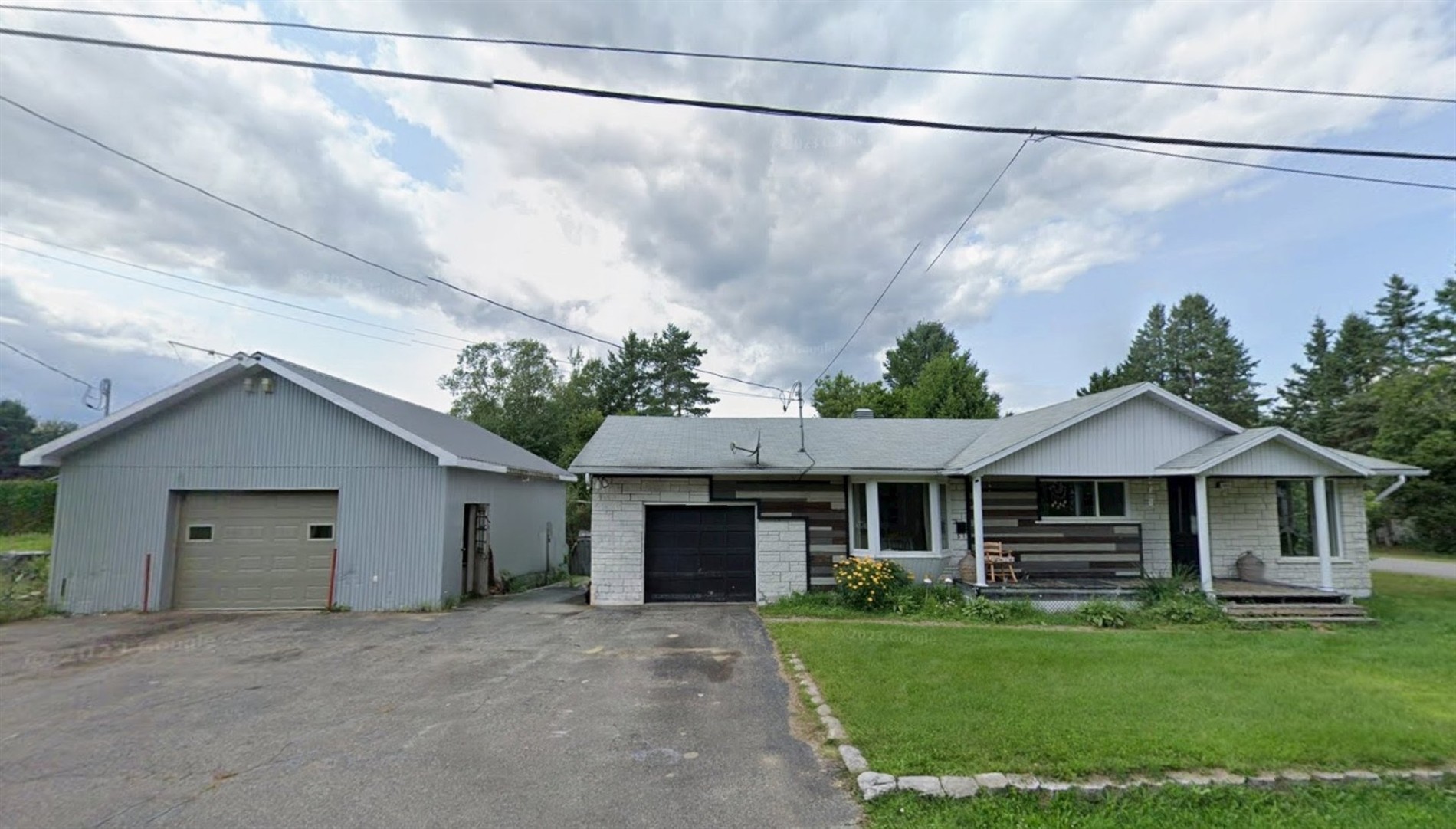 625 Ch. des Daniel — photo 1