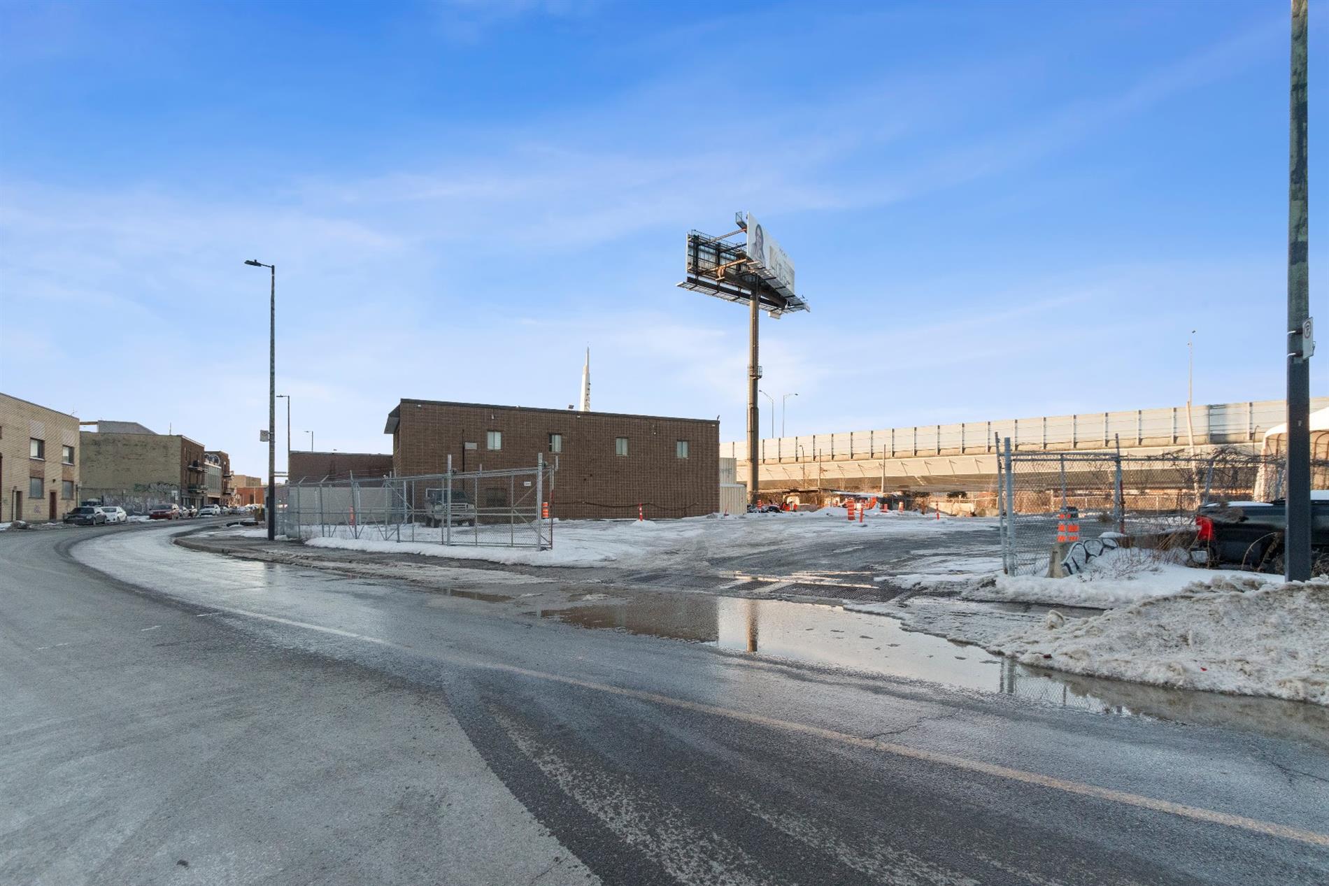 2155 Av. de l'Église — photo 3