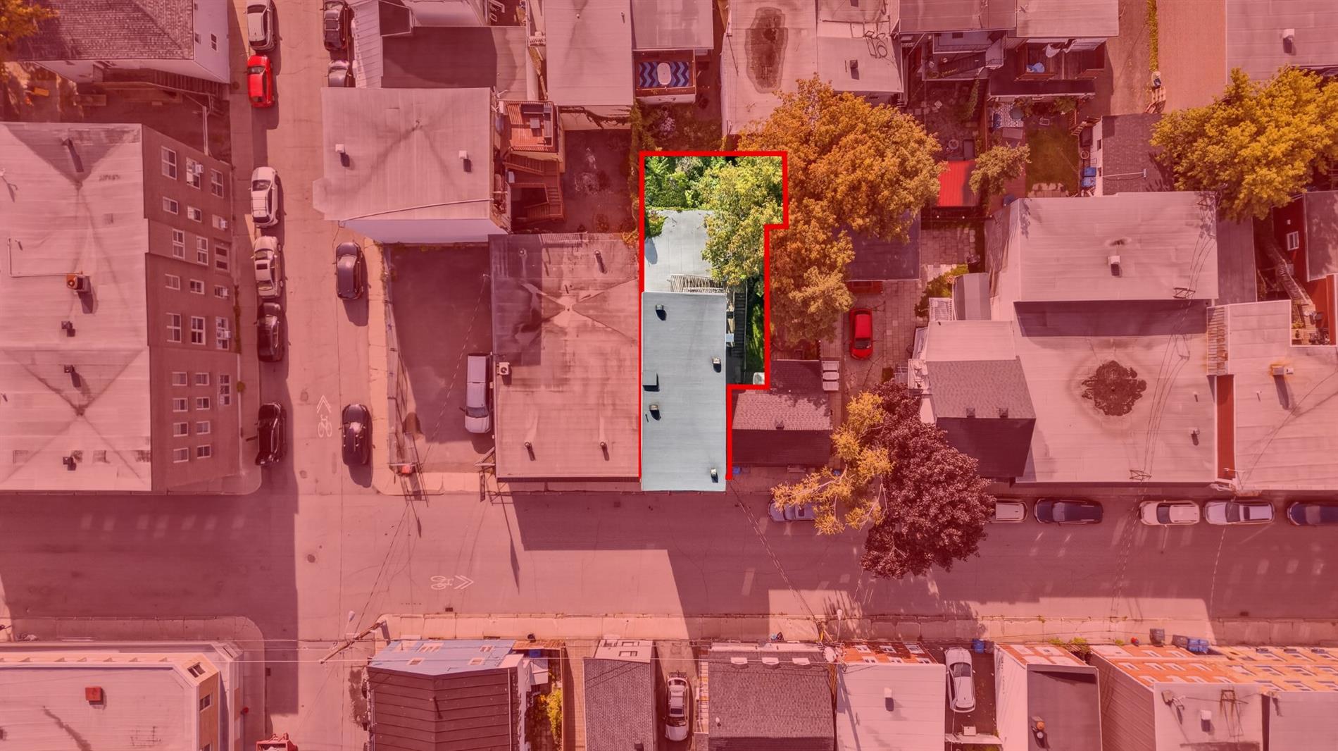 549-553 1/2 Av. des Oblats — photo 3