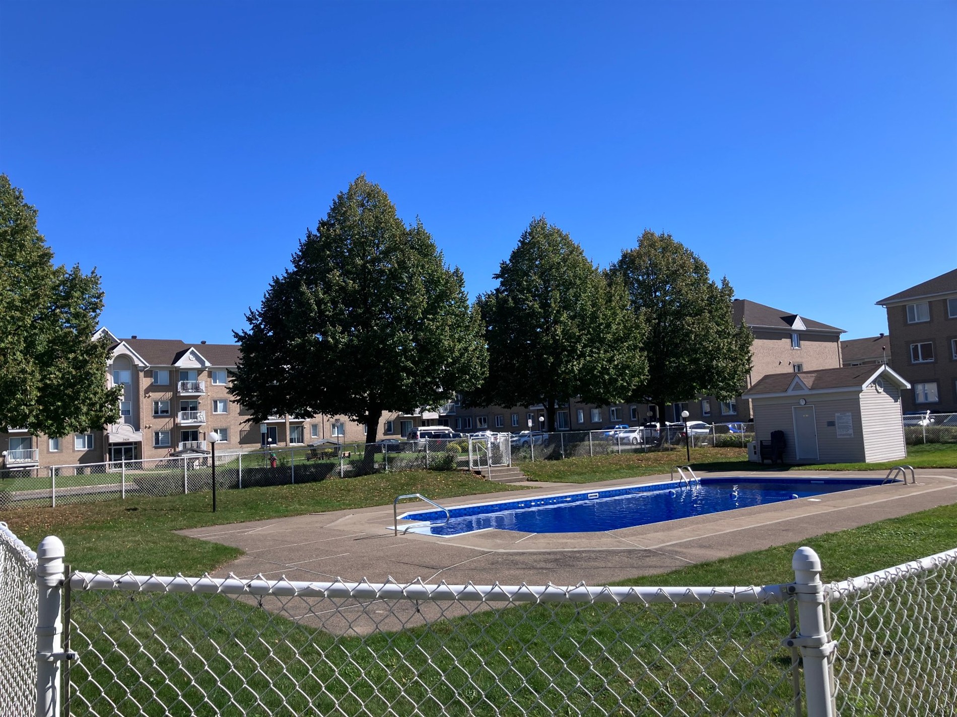 116-3414 Boul. Albert-Chrétien — photo 2