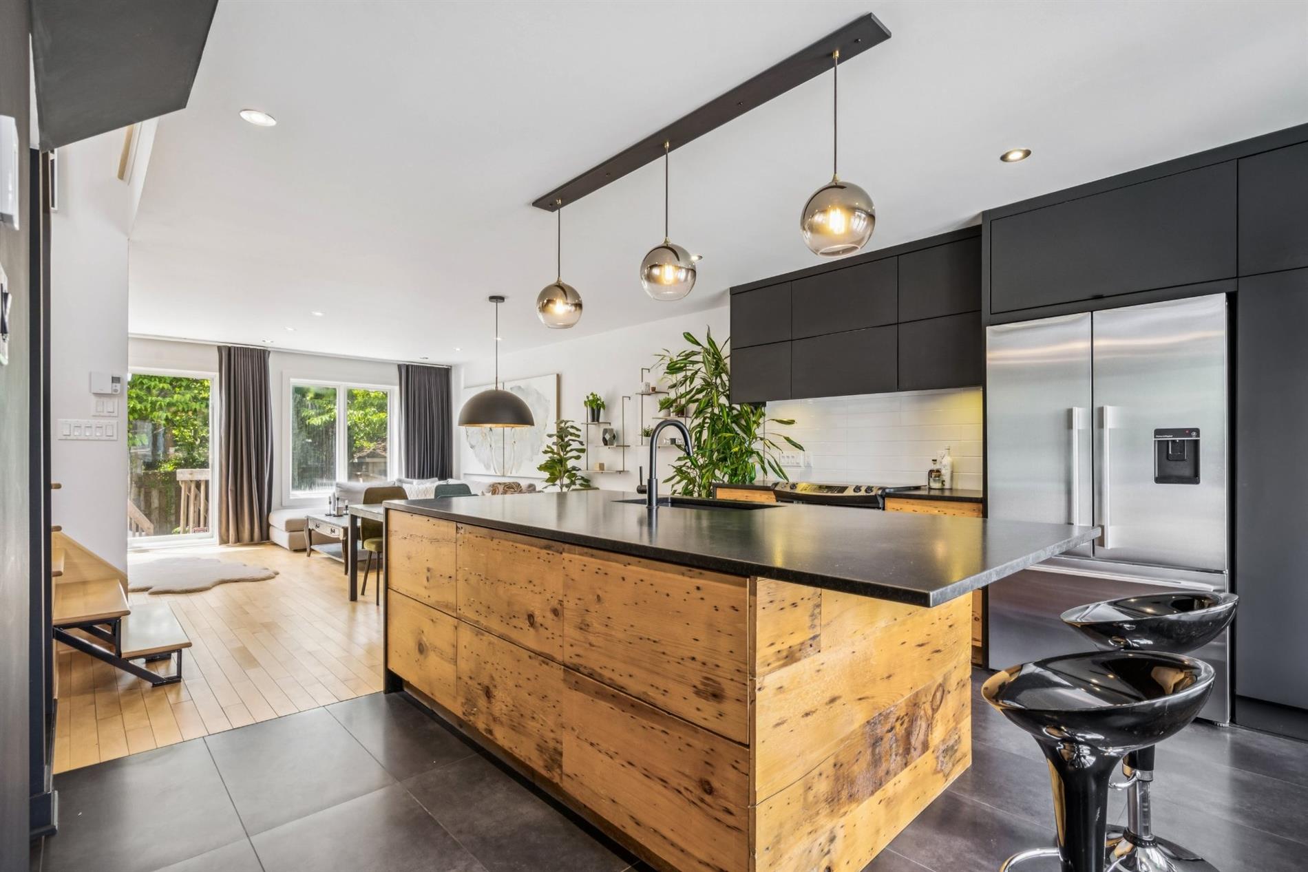 3337 Rue Dalbé-Viau — photo 3