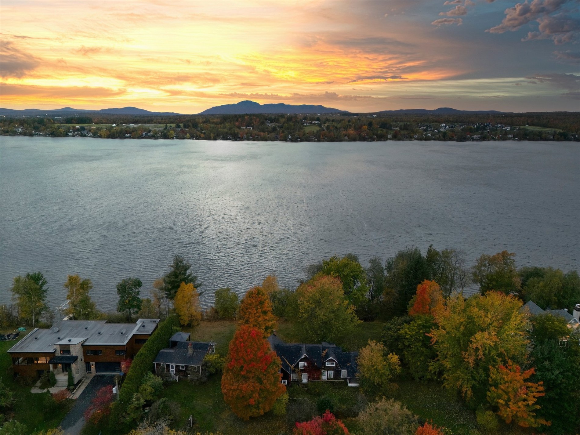 1325Z Ch. du Lac — photo 1