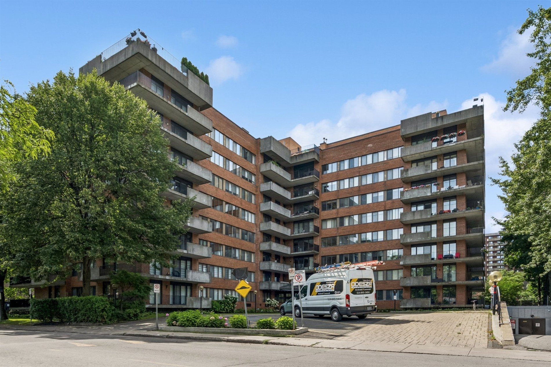 108-5720 Av. Rembrandt — photo 1