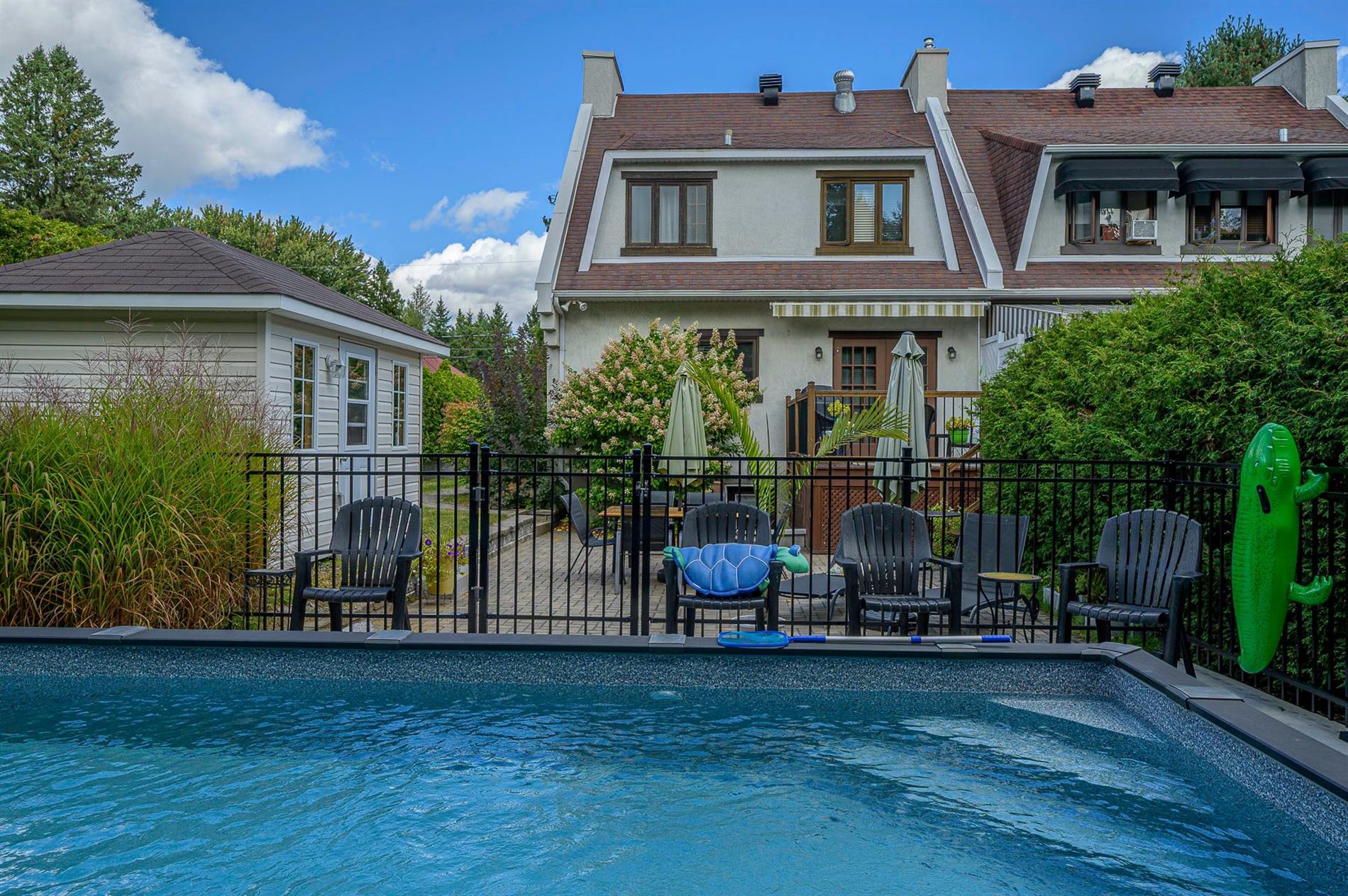 57 Av. St-Joseph — photo 3