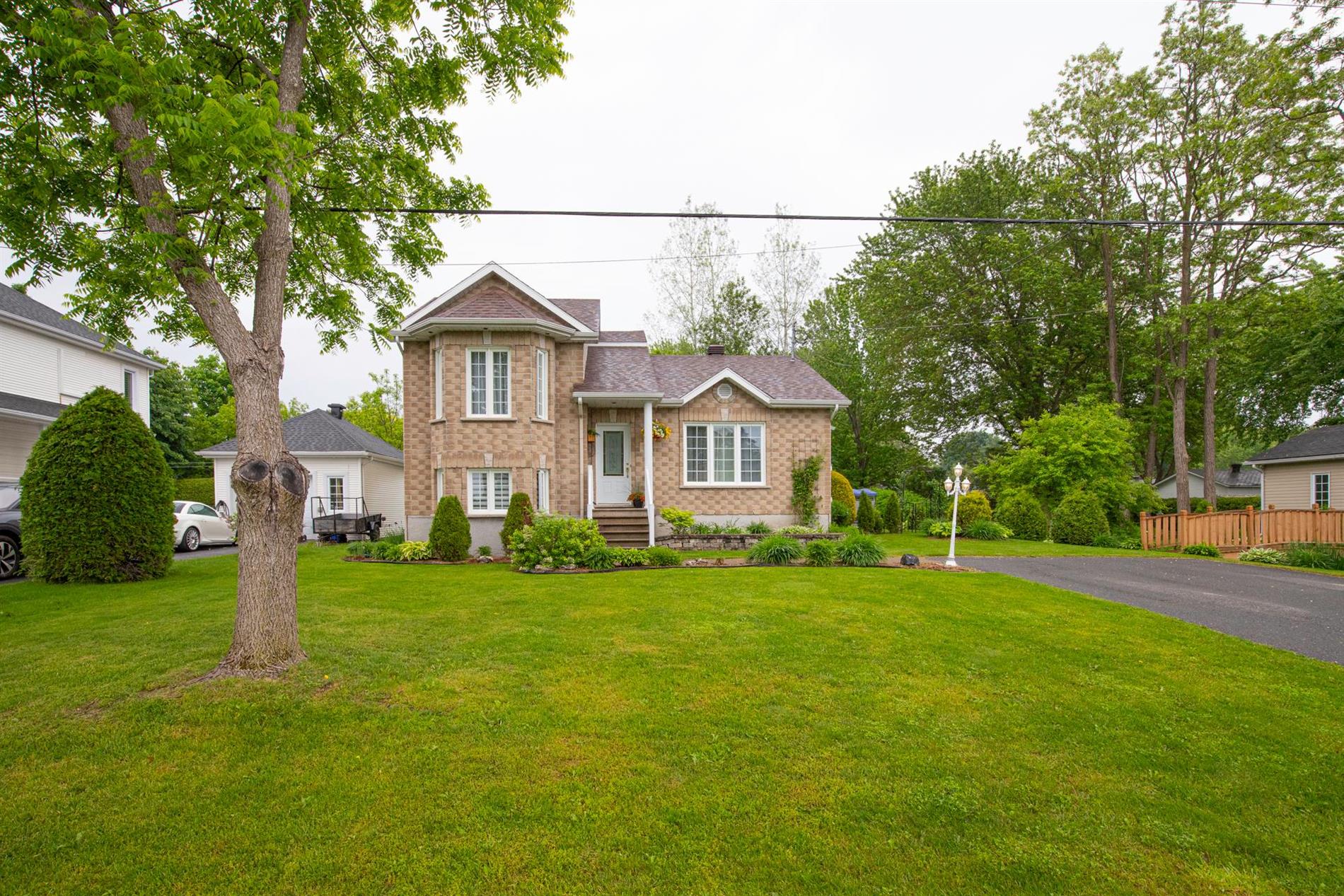 31 Rue St-Joseph — photo 2