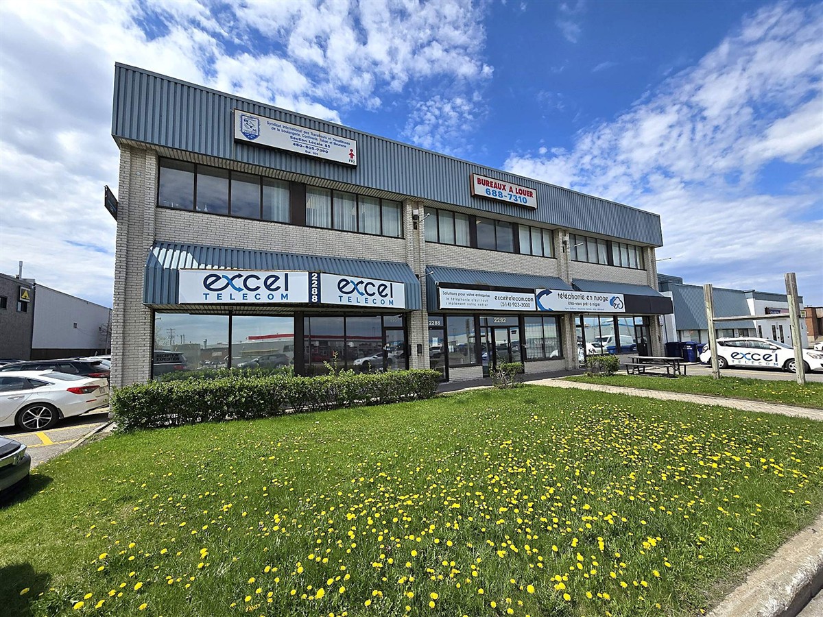Location d'espace commercial / Bureau - 2292 Boul. Industriel, Laval (Chomedey)