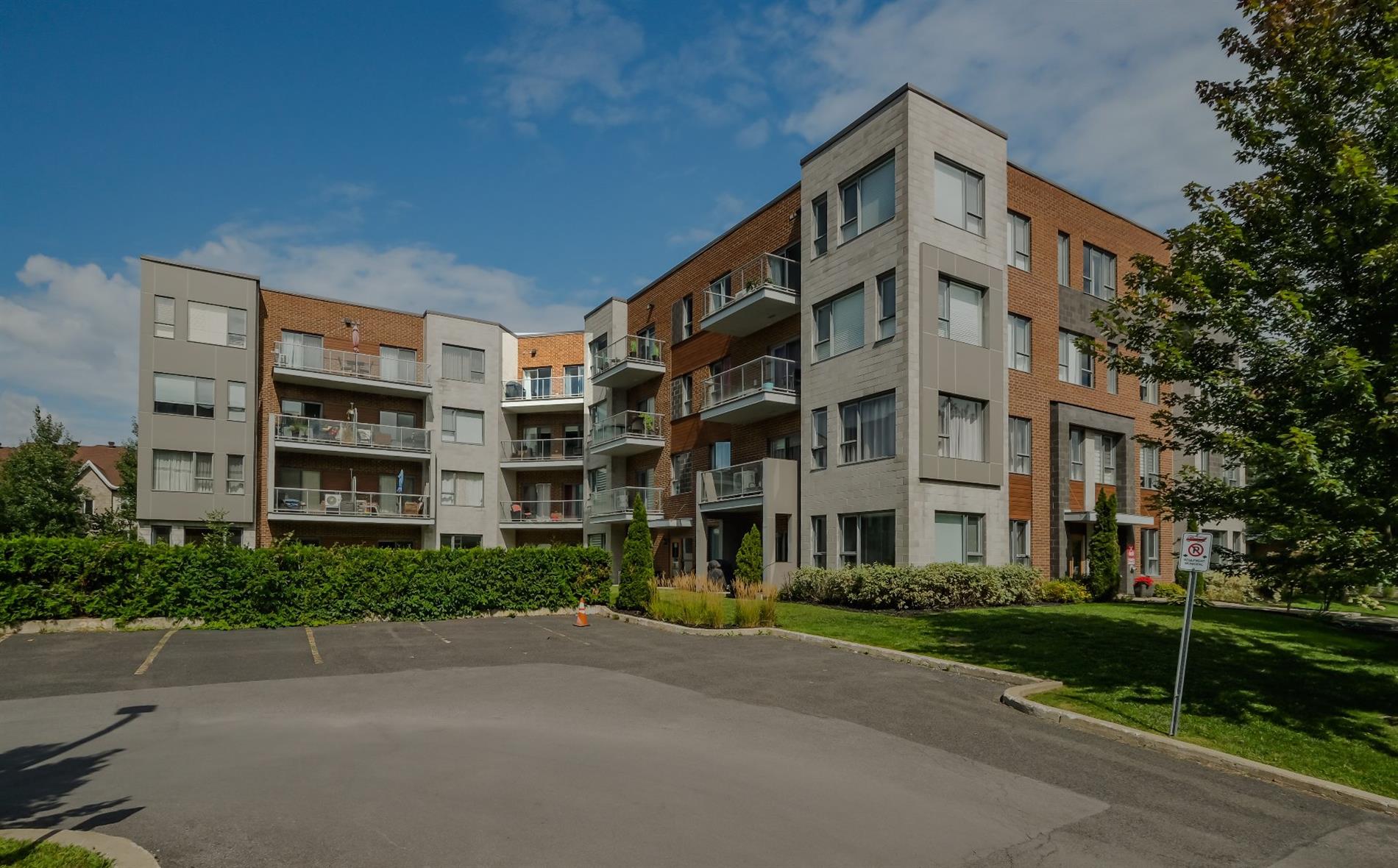 410-1440 Rue Gaston-Véronneau — photo 1
