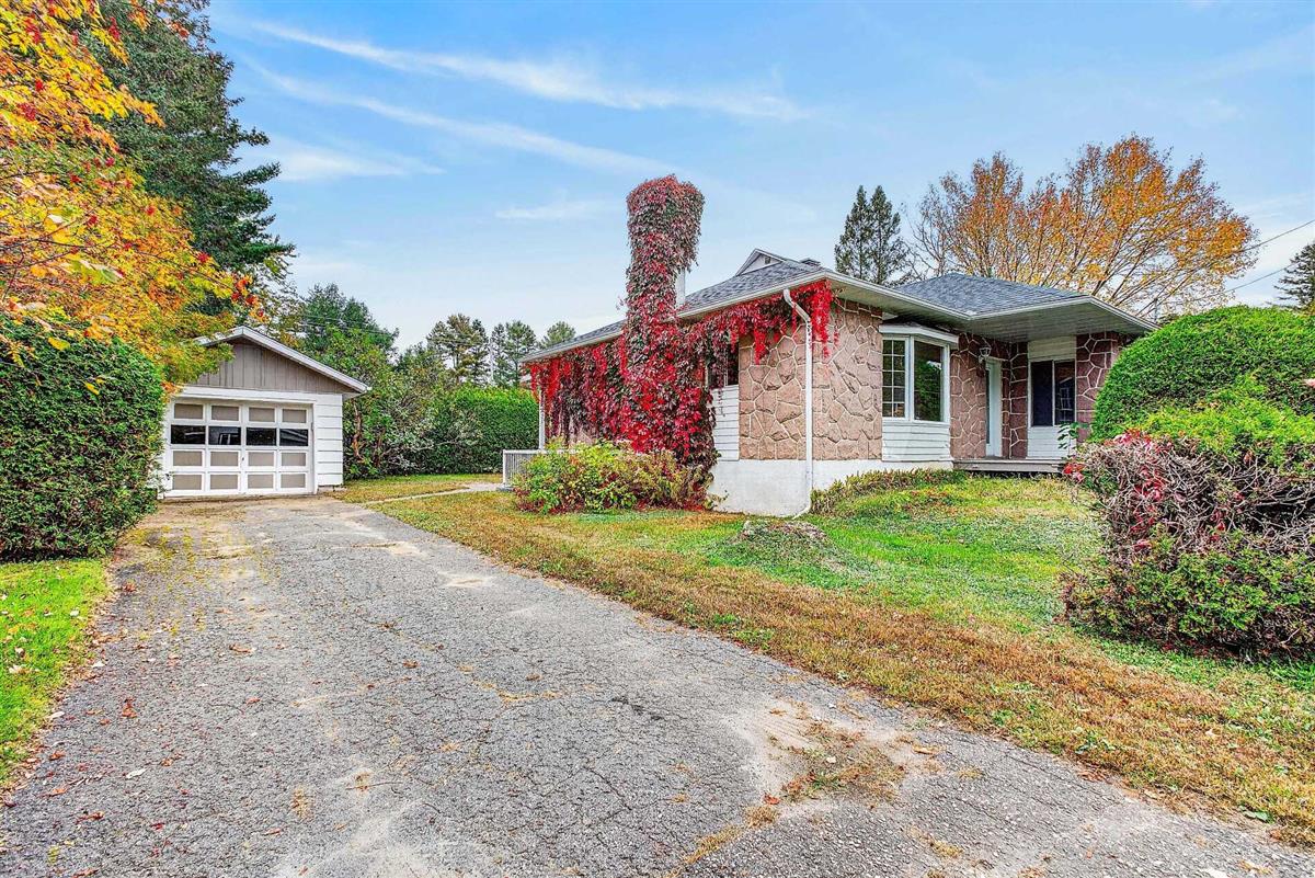 Bungalow - 715 Rue Lafleur, Mont-Tremblant