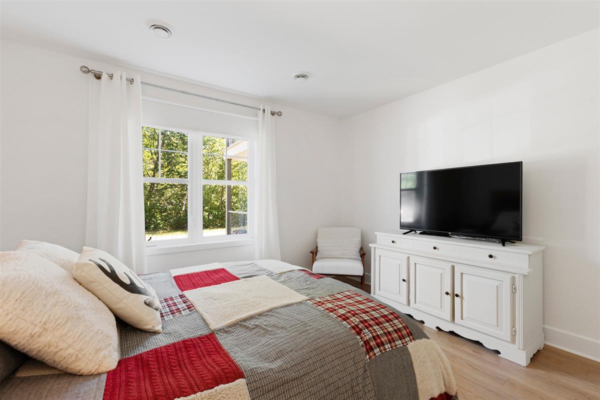 Vue 13 de la propriété réf. 23742914 – 282 Ch. de la Pinède J0R 1K0