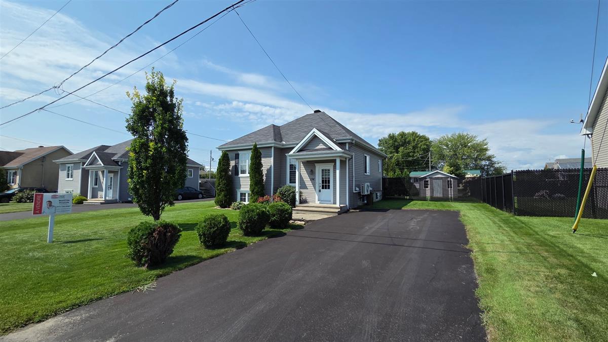 Maison de plain-pied - 134 2e Avenue, Grenville