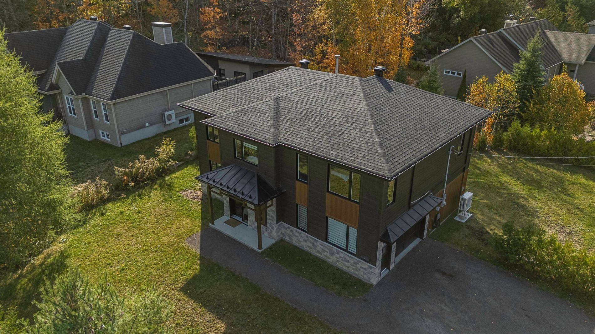 180 Av. Nantel — photo 3