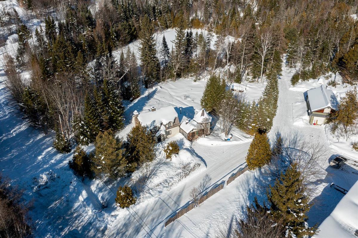 Vue 46 de la propriété réf. 19583779 – 720 Rue du Hibou-Blanc J8B 3J1