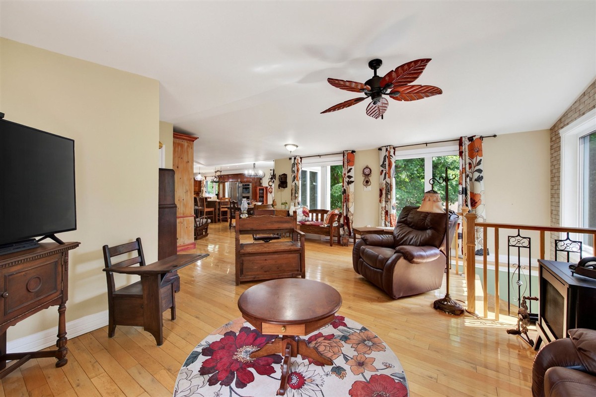 Vue 7 de la propriété réf. 24376487 – 151 Place Cadieux J5K 1B6